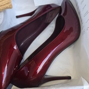 NEW Stuart Weitzman Heels In Box